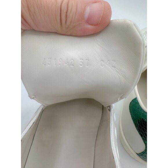 Gucci New Ace Bee Embroidered Sneakers - Picture 8 of 11